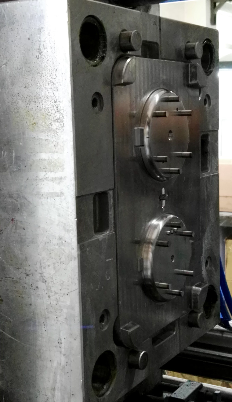 Injection mould